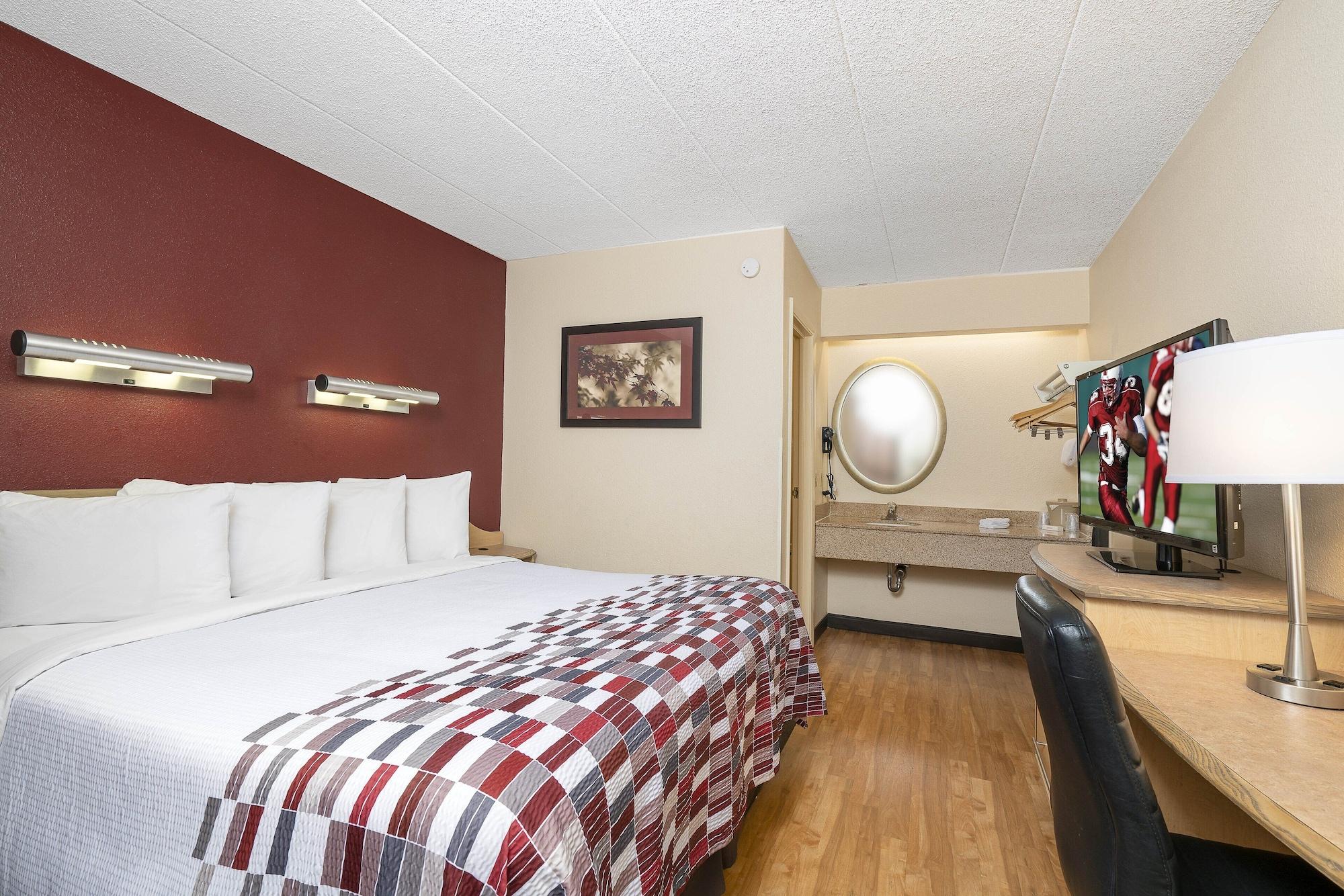 Red Roof Inn Detroit - Dearborn-Greenfield Village מראה חיצוני תמונה