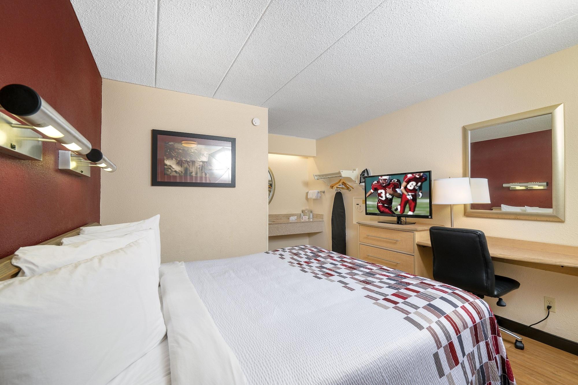 Red Roof Inn Detroit - Dearborn-Greenfield Village מראה חיצוני תמונה