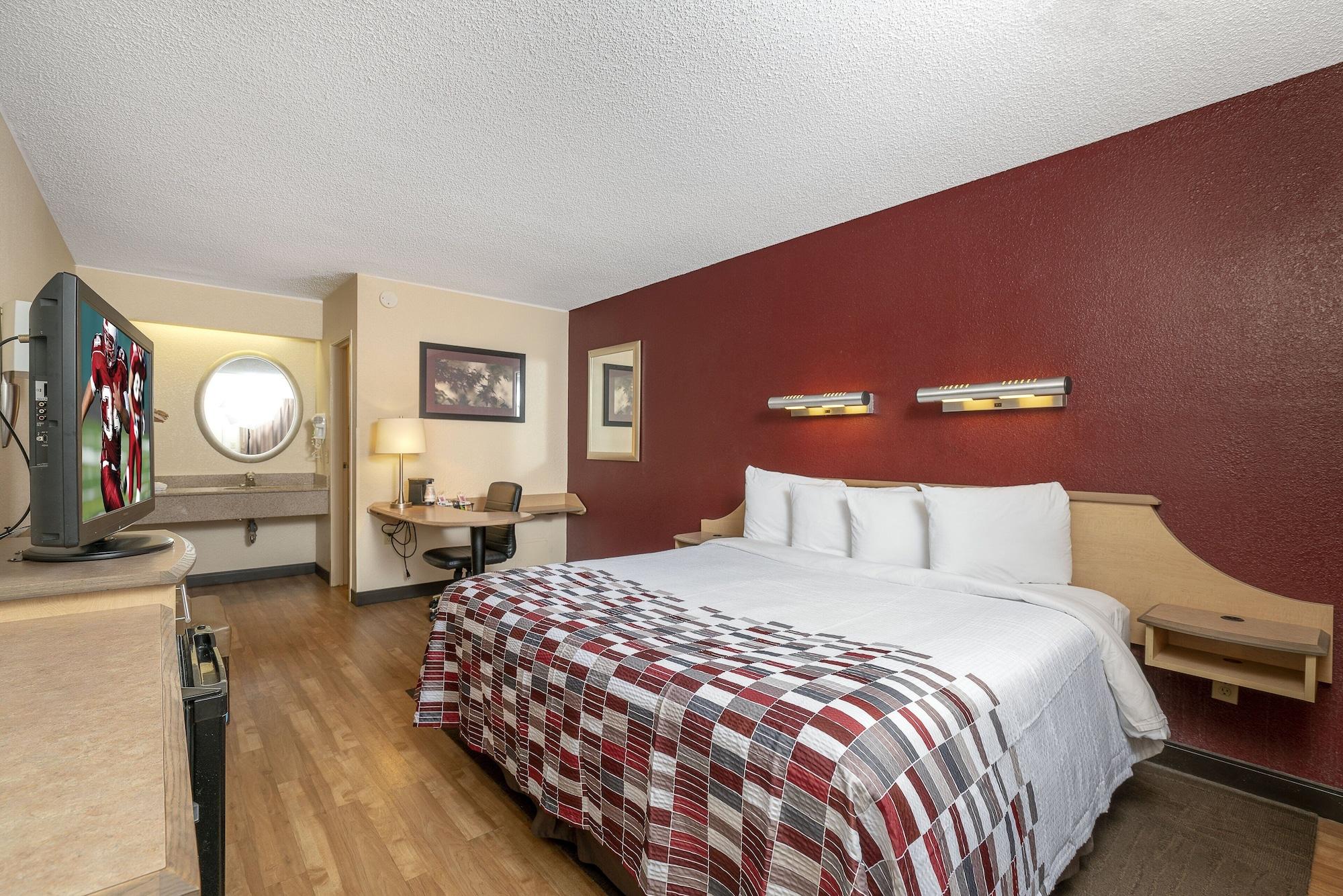 Red Roof Inn Detroit - Dearborn-Greenfield Village מראה חיצוני תמונה