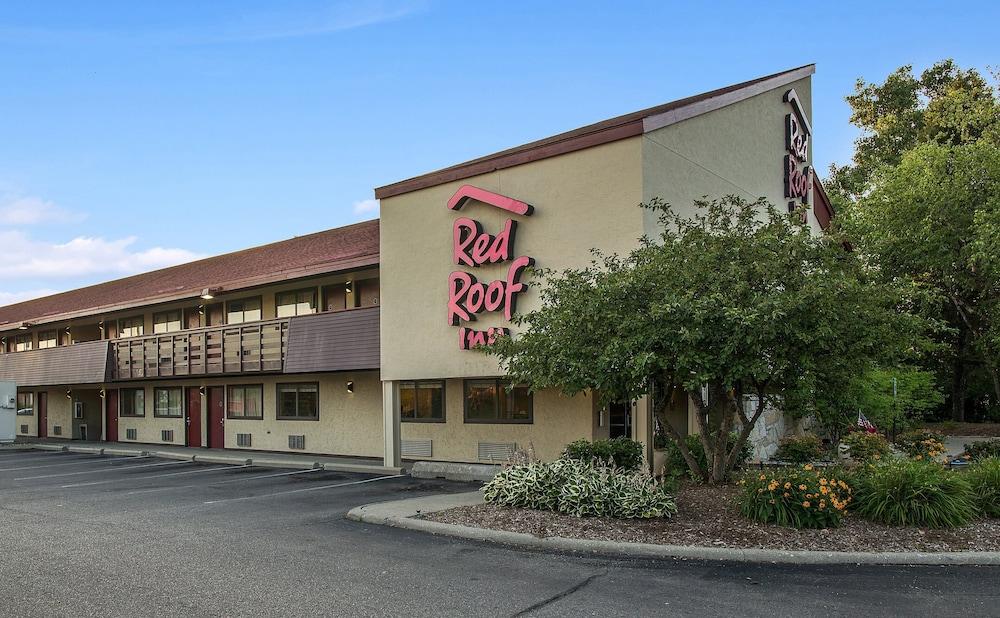 Red Roof Inn Detroit - Dearborn-Greenfield Village מראה חיצוני תמונה